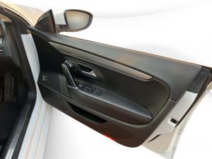 Volkswagen CC 2.0TDI - Image 20
