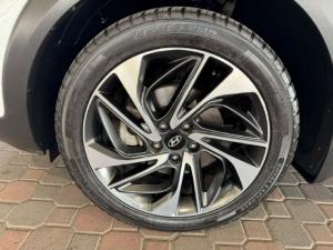 Hyundai Tucson 2.0 Elite auto - Image 20