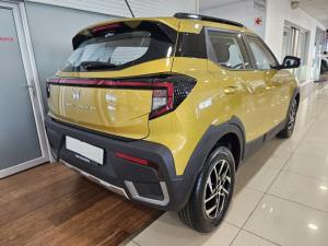 Mahindra XUV 3XO 1.2T AX7L - Image 4