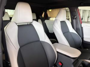 Toyota bZ4X BEV AWD - Image 7