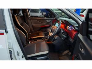 Nissan Magnite 1.0 Turbo Acenta Red Edition auto - Image 14
