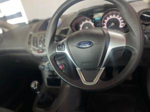Ford Fiesta 5-door 1.4 Ambiente (aircon+audio) - Image 11