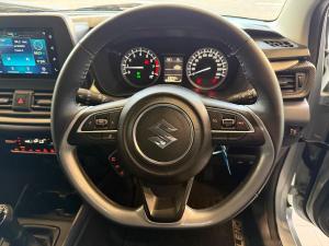Suzuki Baleno 1.5 GL manual - Image 23