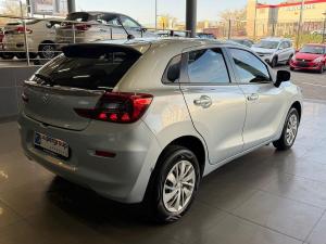 Suzuki Baleno 1.5 GL manual - Image 5