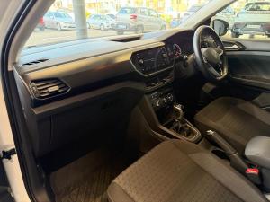 Volkswagen T-Cross 1.0TSI 85kW Comfortline - Image 28