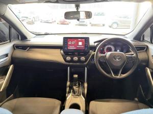 Toyota Corolla Cross 1.8 Xi - Image 12