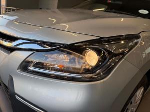 Toyota Starlet 1.5 Xi - Image 9