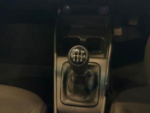 Toyota Starlet 1.5 Xi - Image 25