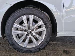 Volkswagen Polo Vivo hatch 1.6 Comfortline auto - Image 3