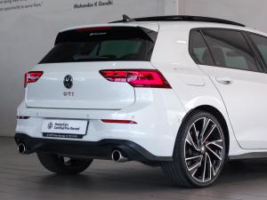 Volkswagen Golf GTI - Image 10
