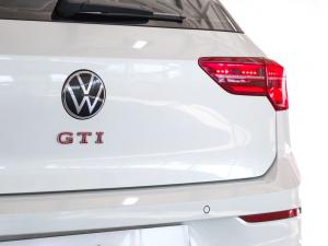 Volkswagen Golf GTI - Image 13