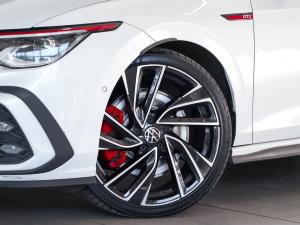 Volkswagen Golf GTI - Image 2