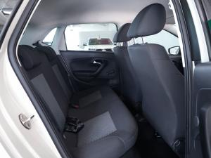 Volkswagen Polo Vivo hatch 1.4 Life - Image 12