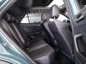 Volkswagen T-Roc 2.0TSI 4Motion R-Line - Image 19