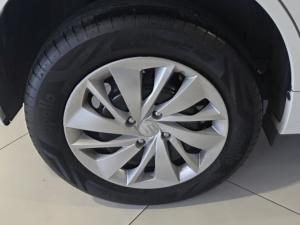 Suzuki Baleno 1.5 GL auto - Image 11