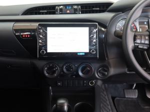 Toyota Hilux 2.4GD-6 double cab 4x4 Raider auto - Image 15