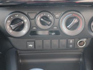 Toyota Hilux 2.4GD-6 double cab 4x4 Raider auto - Image 16