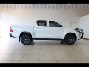 Toyota Hilux 2.4GD-6 double cab 4x4 Raider auto - Image 3