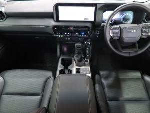 Toyota Land Cruiser Prado 2.8GD VX-R - Image 6