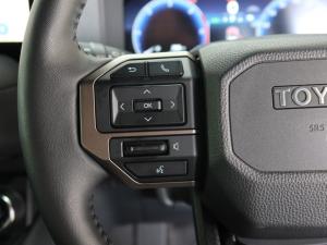 Toyota Land Cruiser Prado 2.8GD VX-R - Image 9