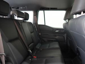 Toyota Land Cruiser Prado 2.8GD VX-R - Image 18