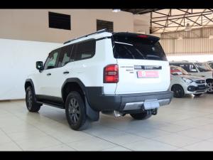 Toyota Land Cruiser Prado 2.8GD VX-R - Image 25