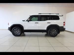 Toyota Land Cruiser Prado 2.8GD VX-R - Image 26