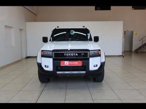 Toyota Land Cruiser Prado 2.8GD VX-R - Image 4