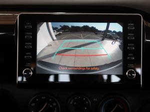 Toyota Hilux 2.4GD-6 Xtra cab Raider manual - Image 14