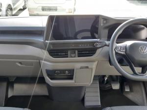 Volkswagen Transporter Kombi 2.0TDi Basic automatic - Image 14