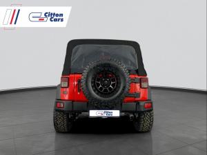 Jeep Wrangler Unltd Rubicon 3.6L V6 automatic - Image 10