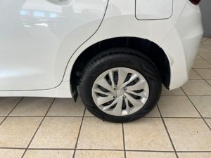 Suzuki Baleno 1.5 GL auto - Image 6