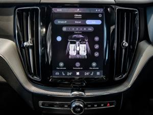 Volvo XC60 B5 AWD Essential - Image 13
