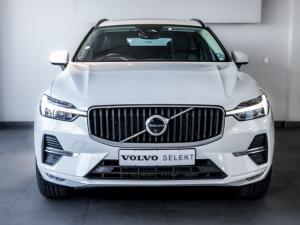 Volvo XC60 B5 AWD Essential - Image 20