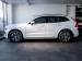Volvo XC60 B5 AWD Essential - Thumbnail 2