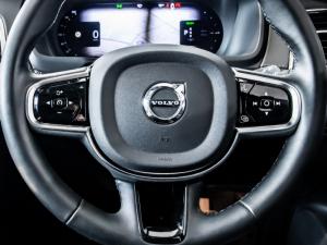 Volvo XC90 T8 Recharge AWD Ultra Dark - Image 13