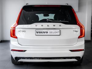 Volvo XC90 T8 Recharge AWD Ultra Dark - Image 4