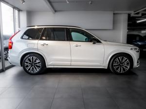 Volvo XC90 T8 Recharge AWD Ultra Dark - Image 9