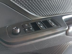 Toyota C-HR 1.2T Plus auto - Image 12