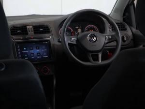 Volkswagen Polo Vivo hatch 1.6 Life - Image 18
