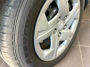 Hyundai Venue 1.0T Motion - Image 17