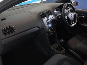 Volkswagen Polo Vivo hatch 1.4 Comfortline - Image 12