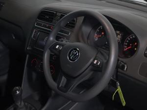 Volkswagen Polo Vivo hatch 1.4 Comfortline - Image 16