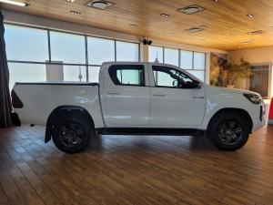 Toyota Hilux 2.4GD-6 double cab 4x4 Raider auto - Image 10