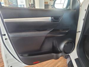 Toyota Hilux 2.4GD-6 double cab 4x4 Raider auto - Image 24