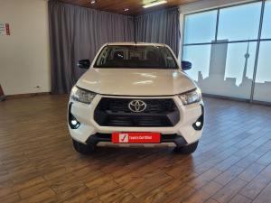 Toyota Hilux 2.4GD-6 double cab 4x4 Raider auto - Image 4