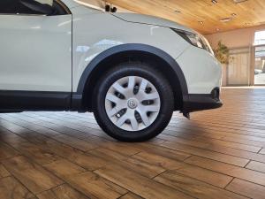 Nissan Qashqai 1.2T Visia - Image 9