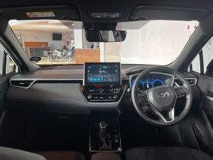 Toyota Corolla Cross 1.8 HEV XR - Image 16