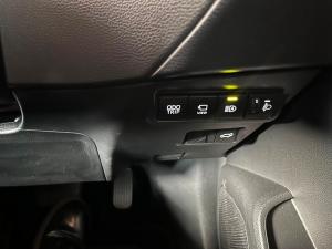 Toyota Corolla Cross 1.8 HEV XR - Image 21