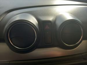 Suzuki Swift 1.2 GL auto - Image 16
